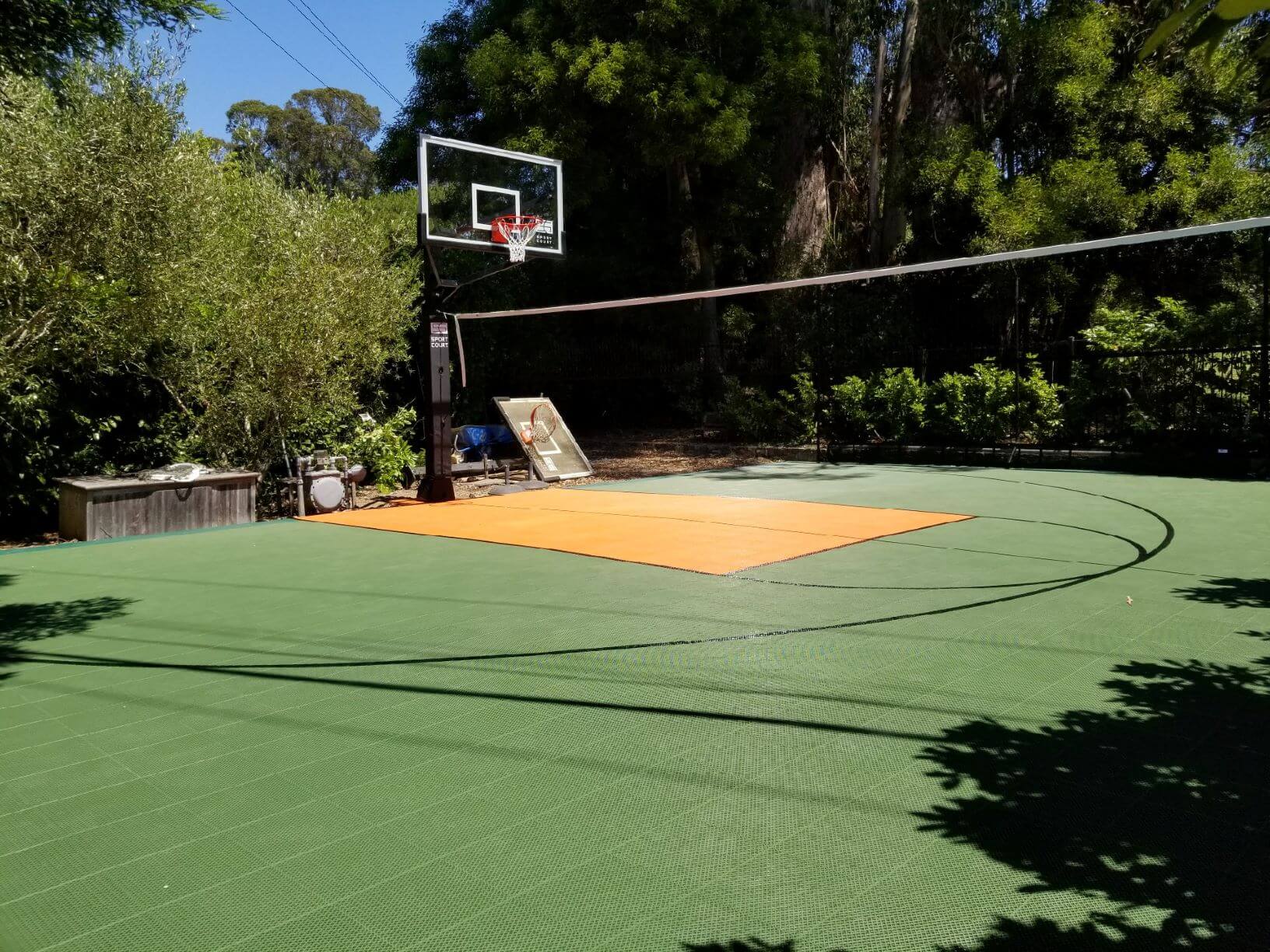 Basketball Courts / Courts & Greens